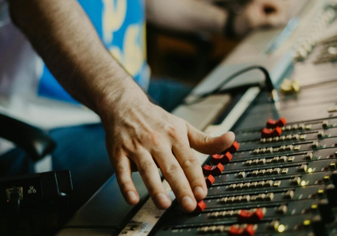 pexels-tima-miroshnichenko-4988138